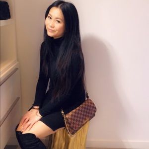 Meet your Posher, Christina